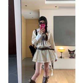 法式条纹v领长袖连衣裙女秋冬季小个子设计感小众度假风短裙跨境