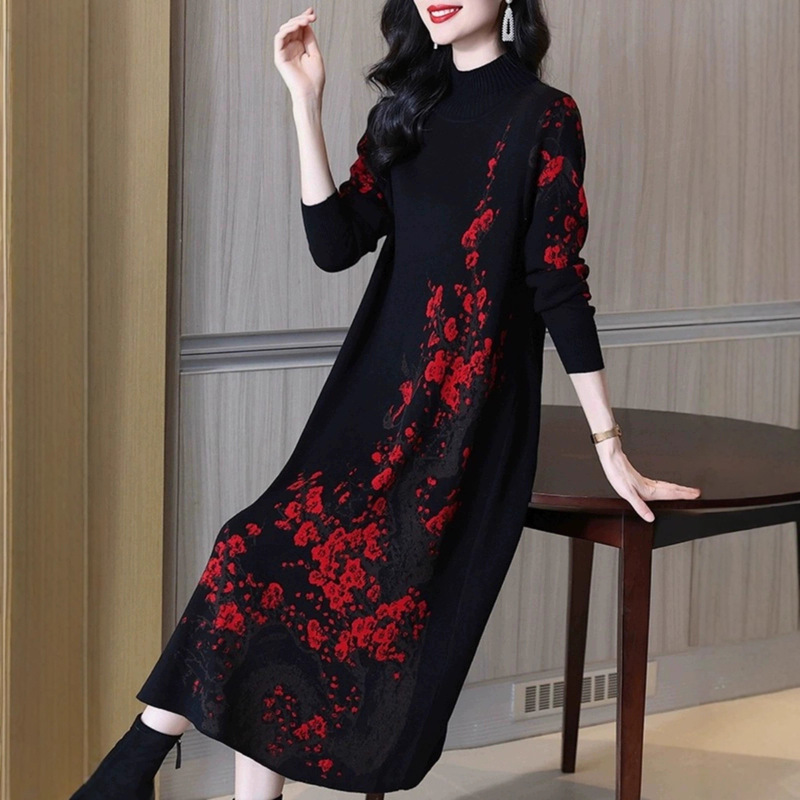 Dress 2025 New Women's Autum Long-Sleeved Large Size Slimming Look High-End Elegant Knitted Sweater Skirt with Bottoming