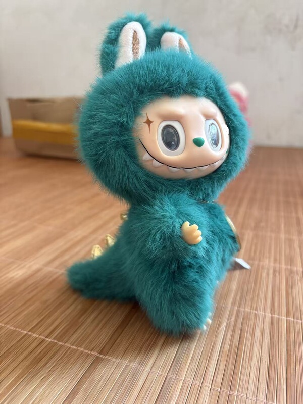 现货高品质拉布布一代小天使Labubu搪胶公仔毛绒玩偶娃娃钥匙挂件|undefined