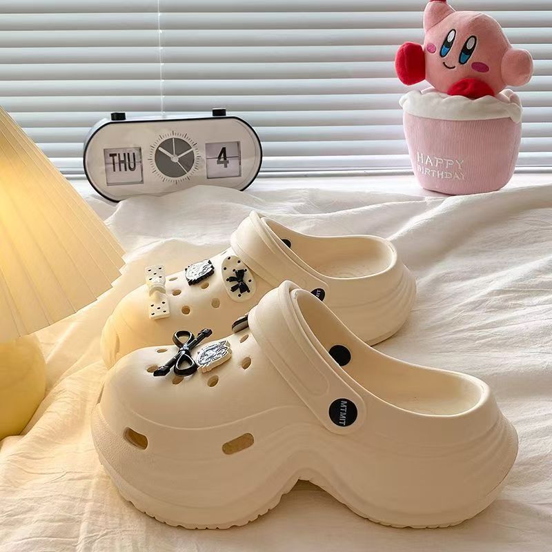 Thick-Soled Clogs for Women, Summer Outdoor Wear, Puff-Toe Slippers, DIY Black Cat Accessories, Eva Clogs