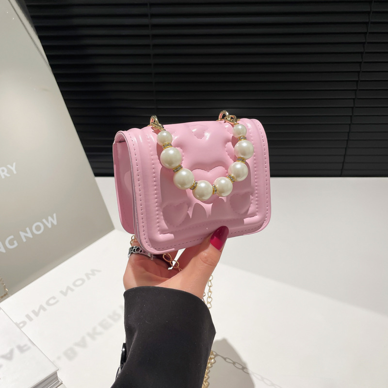 2025 Embossed Fashion Heart Small Fresh Contrasting Color New Casual Style Pearl Hand-Held Shoulder Crossbody Small Square Bag