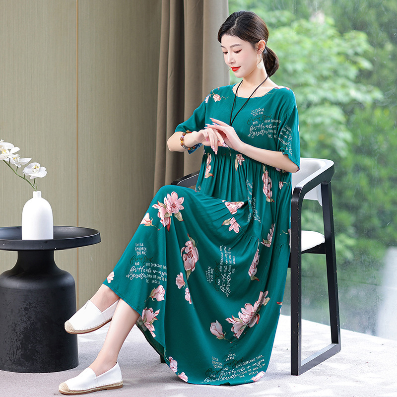 2026 New High-End Floral Cotton Silk Dress for Women, Summer Elegant Style for Moms, Tummy-Concealing Plus-Size Rayon Long Dress
