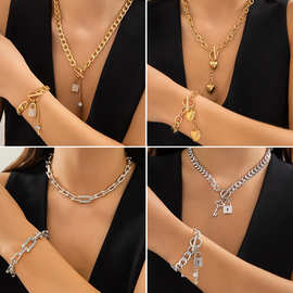 外贸欧美嘻哈甜酷金属爱心项链女时尚镶钻锁形吊坠锁骨链Necklace