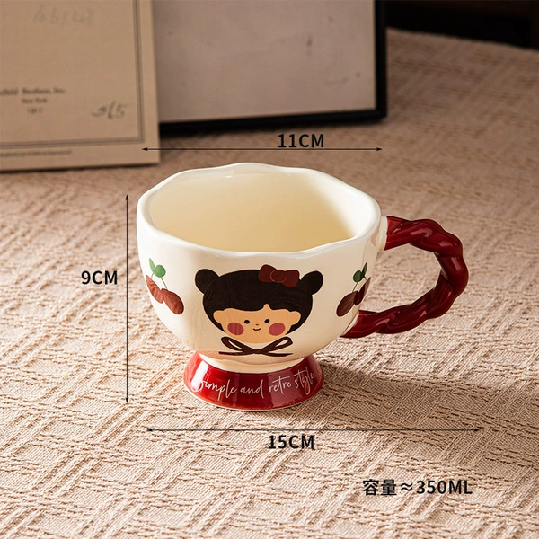 Girl with a round head (single cup)