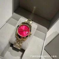 Дропшиппинг Vivian Westwood Saturn маленькие золотые часы новые женские часы с измельченным льдом и синим драконьим фруктом модные часы