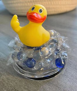 The Middle Finger Flippin' Duck �羳��ָС�S��������ָ���D��