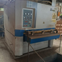 SRAP1300上浮式三砂架砂光机【青岛千川产】，带翻板机，升降台