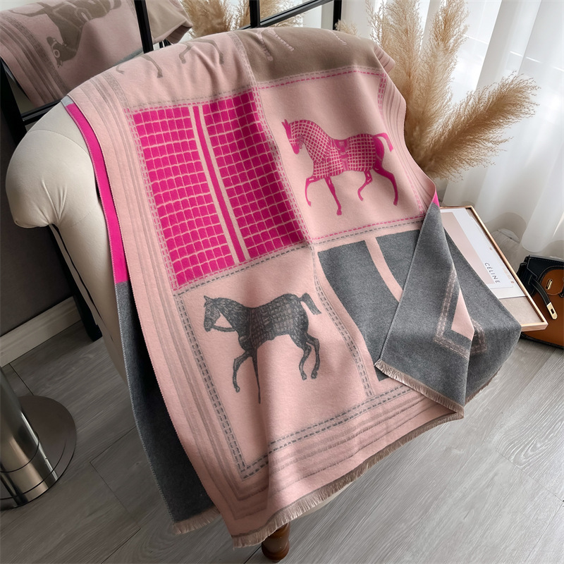新型のカシミヤのマフラーの女性の高級感の冬の保温はエアコンのストールの長い馬車のウールのストールを厚くします。