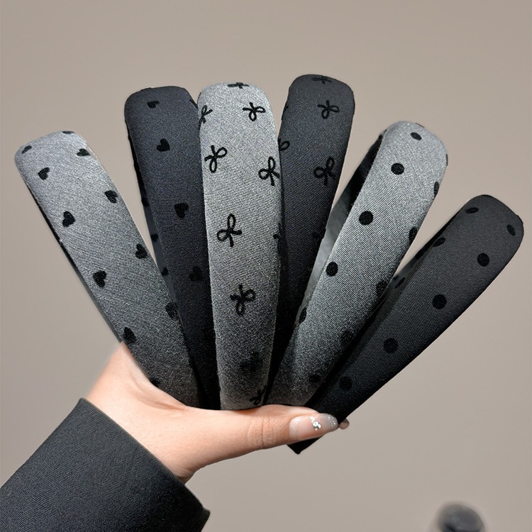 Retro coreano simple arco de cabello con arco de cabello alto cráneo sensación de alto grado otoño y invierno nuevo tipo de arco de cabello gris