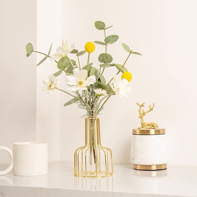 Fábrica al por mayor Nordic ins oro florero de cristal hierro flor seca hidropónico salón comedor Mesa TV gabinete decoraciones