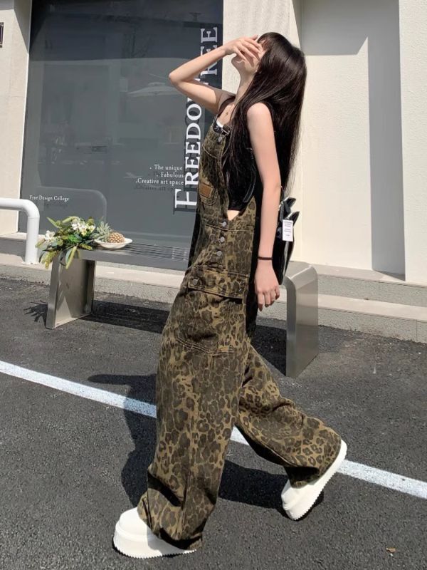 アメリカンレトロ2024早秋ゆるい高街豹紋デニムバックパンツ女性デザイン感小衆直筒長ズボン|undefined