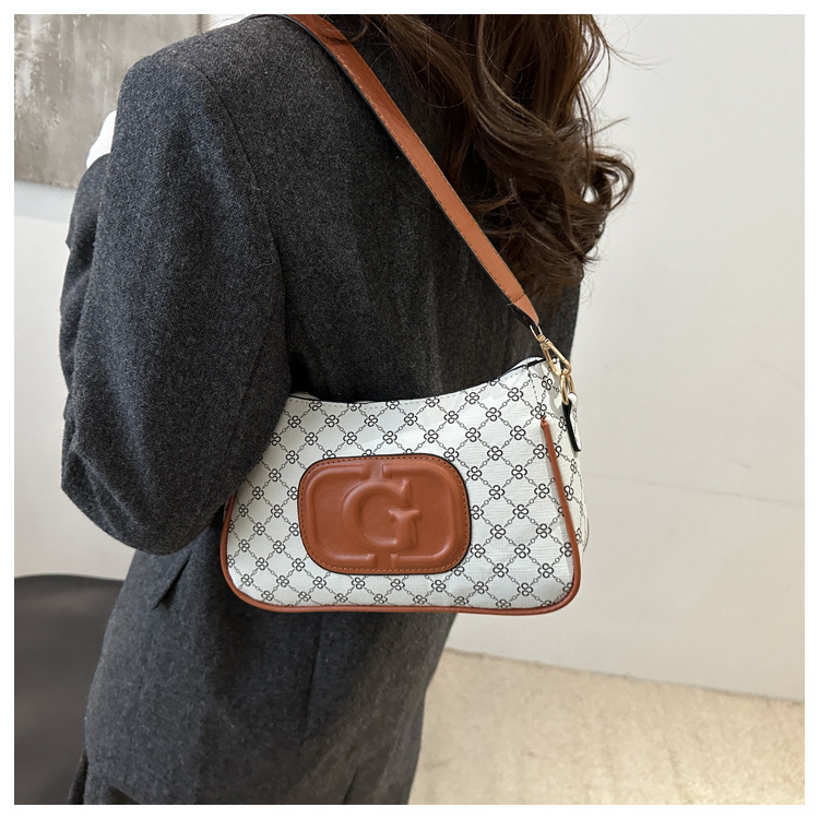 Cross-border retro trend small square bag for women, new fashionable printed French small square bag, niche and stylish single-shoulder crossbody bag undefined