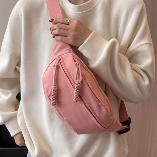 简约斜挎包胸包时尚休闲包女2025新款情侣包包运动百搭日系风胸包|undefined
