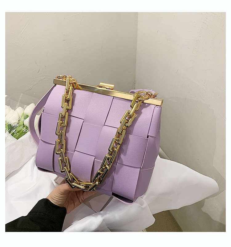 New Wave Fashion Woven Chain Messenger Square Bag display picture 13