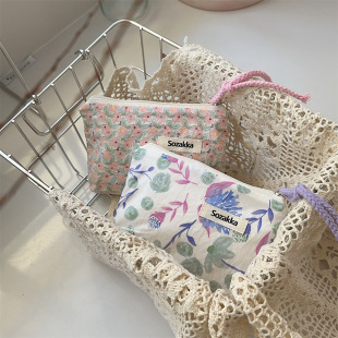 34224 Fresh Flower Canvas Tether small size Cosmetic Bag Clutch Bag Cosmetic Bag Women's Handbag Wash Storage Bag