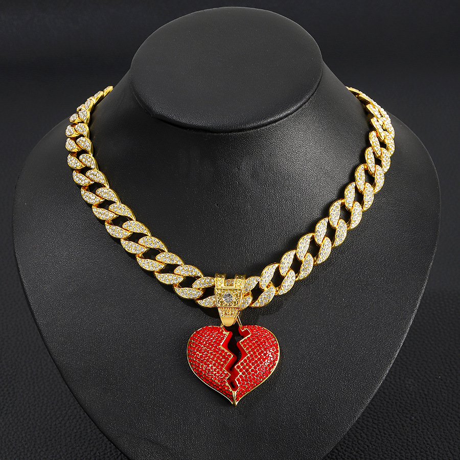 Collier pendentif cœur cuban link avec diamants de luxe_voghion.com