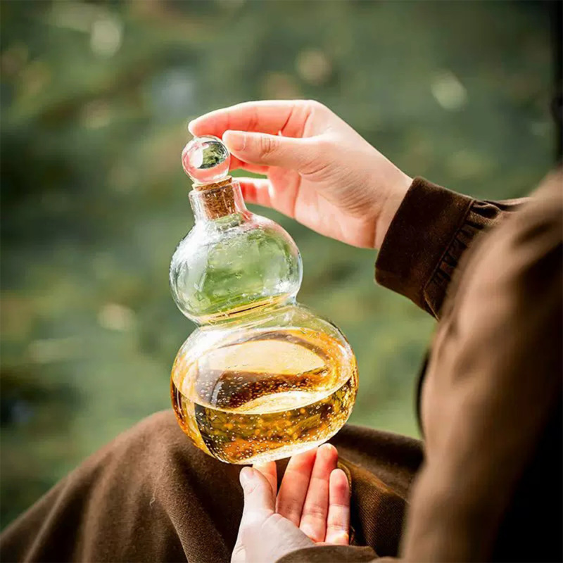 Gourd-Shaped Glass Teapot, Transparent Cold Brew Teapot, Creative Chinese-Style Green Tea Cold Extraction Tea Bottle, Exquisite Household Tea Set