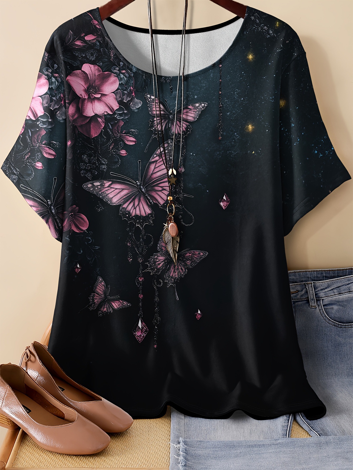 Floral & Crow Print Oversized T-Shirt – Soft Milk Silk Blend Short Sleeve Tee Unisex Oversized Cut_ecoleips.com