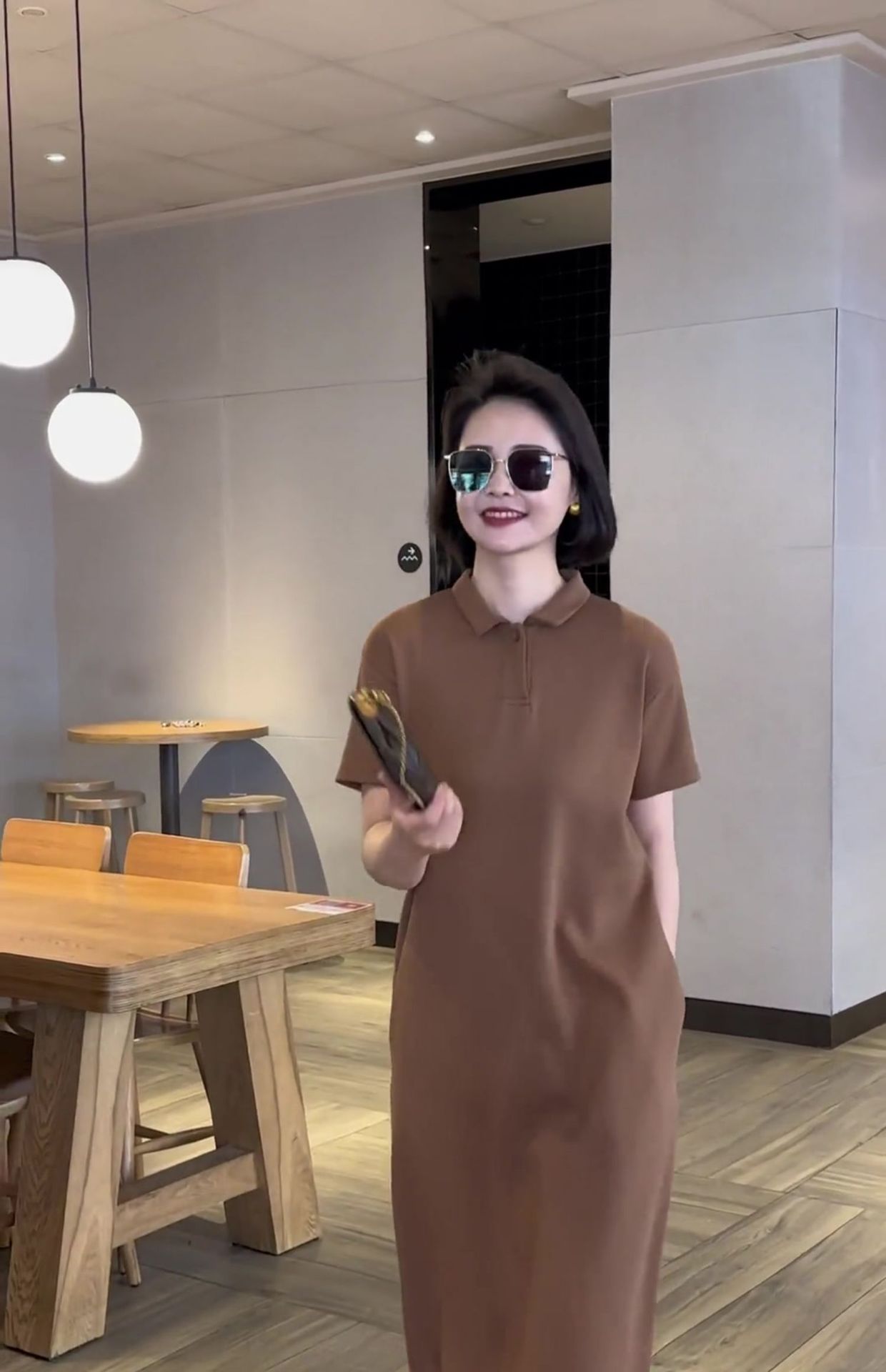 Váy liền polo tôn dáng che bụng cho nàng mập mẫu mới mùa hè FL231467 — Màu xanh navy, Màu cà phê, Màu tím chi tiết 3