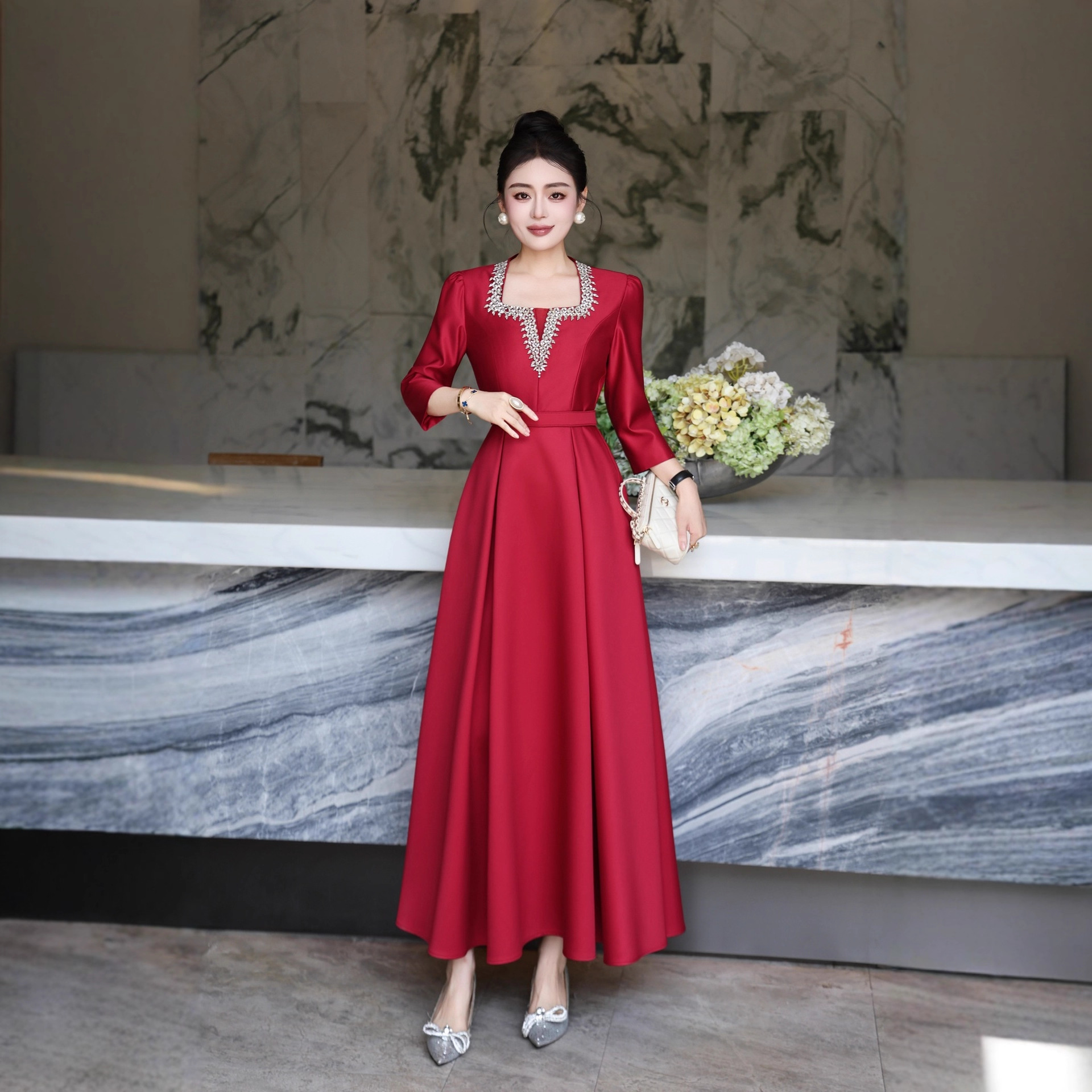 Physical Wholesale Elegant Lady Style Dress Skirt Beaded Waist Long Skirt Banquet Wedding Dress Formal Occasion Dress