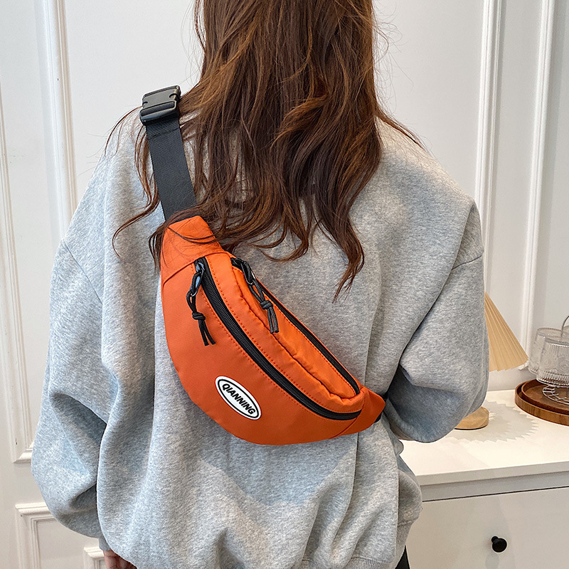 sports trend chest bag for traveling for men and women