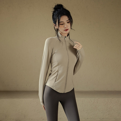 High-end yoga wear for women in autumn and winter, tight-fitting and slimming long-sleeved sports tops, professional running fitness jackets