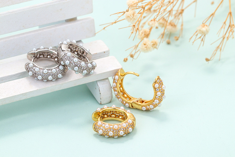Retro Geometrische Perle Voller Diamant Eingelegte Zirkon Ohrringe Großhandel display picture 2
