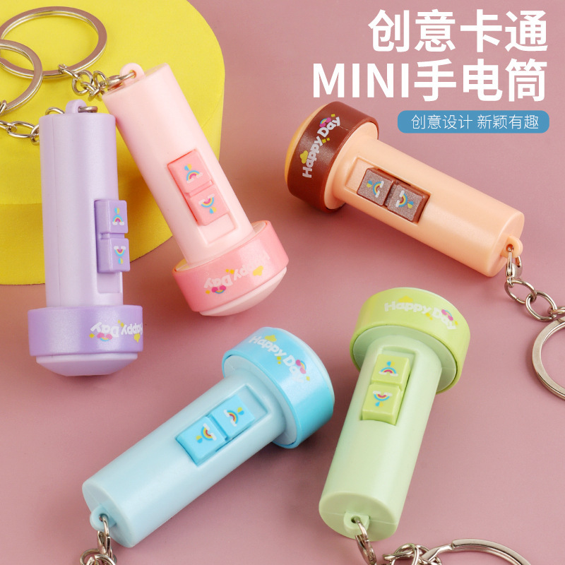 Mini linterna divertida llavero juguetes para mascotas lámpara para gatos lindos colgantes bolsas colgantes pequeños regalos
