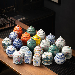 Blue and White Porcelain Tea Jar Ceramic Tea Jar Small Storage Jar Sealed Jar Fragrance Powder Household Ornaments Manufacturer Cross-Border