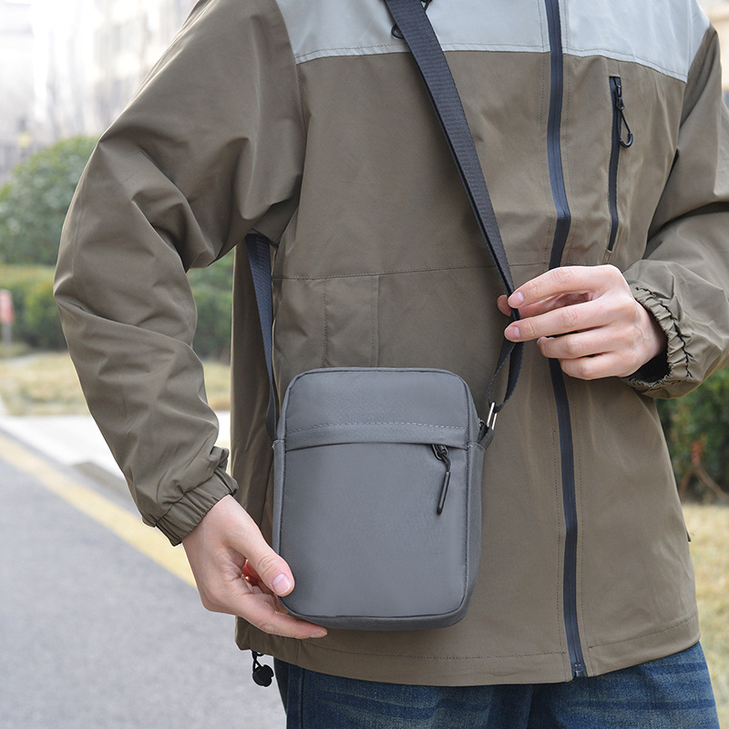 Shoulder Bag Men's 2024 New Casual Business Mobile Phone Bag Small Shoulder Bag Sports Trendy Backpack Cross-Border Men's Crossbody Bag Shoulder Bag Men's 2024 New Casual Business Mobile Phone Bag Small Shoulder Bag Sports Trendy Backpack Cross-Border Men's Crossbody Bag