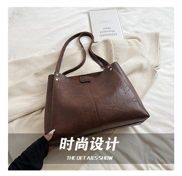 The new 2024 autumn collection features a retro, simple, large-capacity, solid-color, fashionable and individual single-shoulder underarm tote women's bag undefined