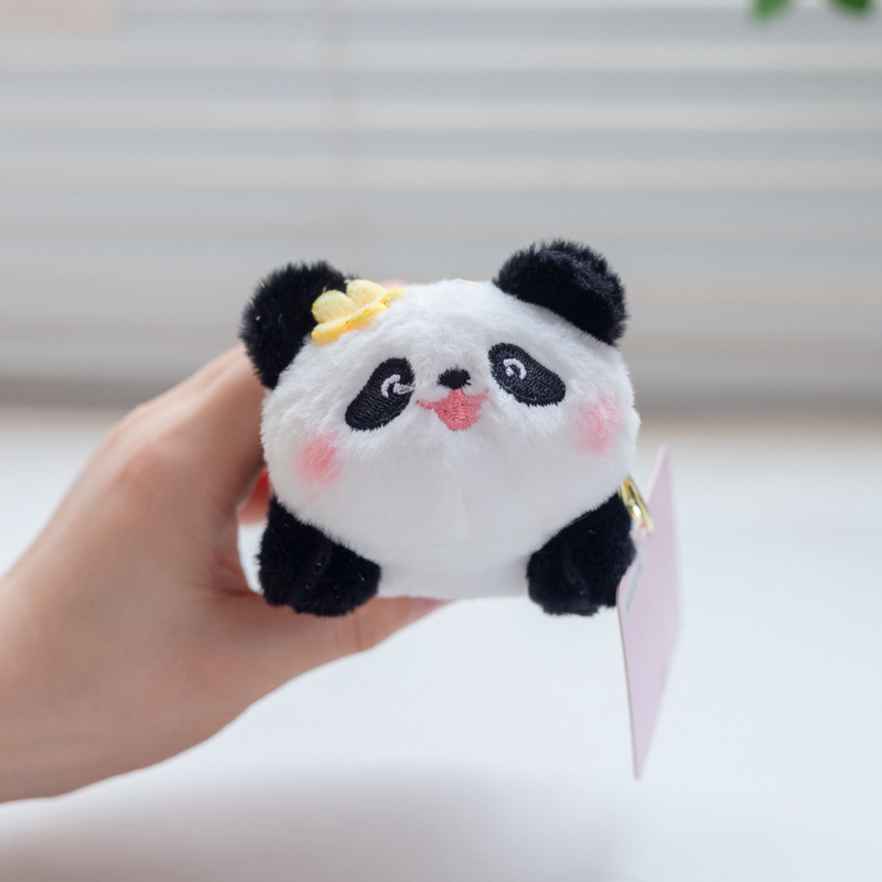 누워있는 판다 (노란 꽃)