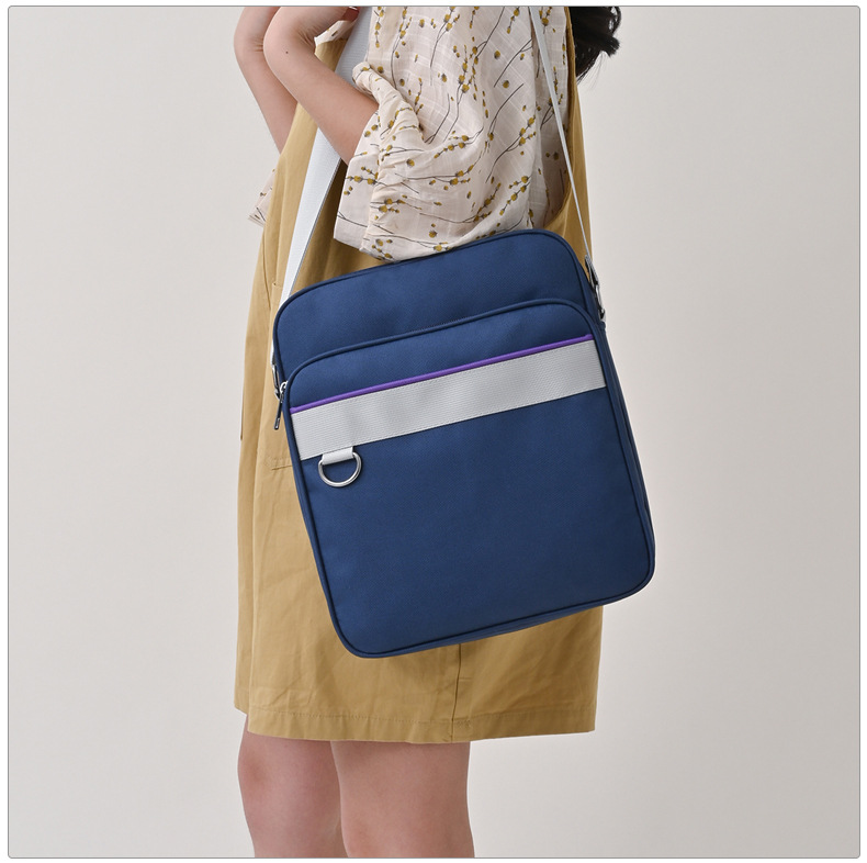 Unisex Medium Oxford Cloth Color Block Basic Zipper Crossbody Bag display picture 5