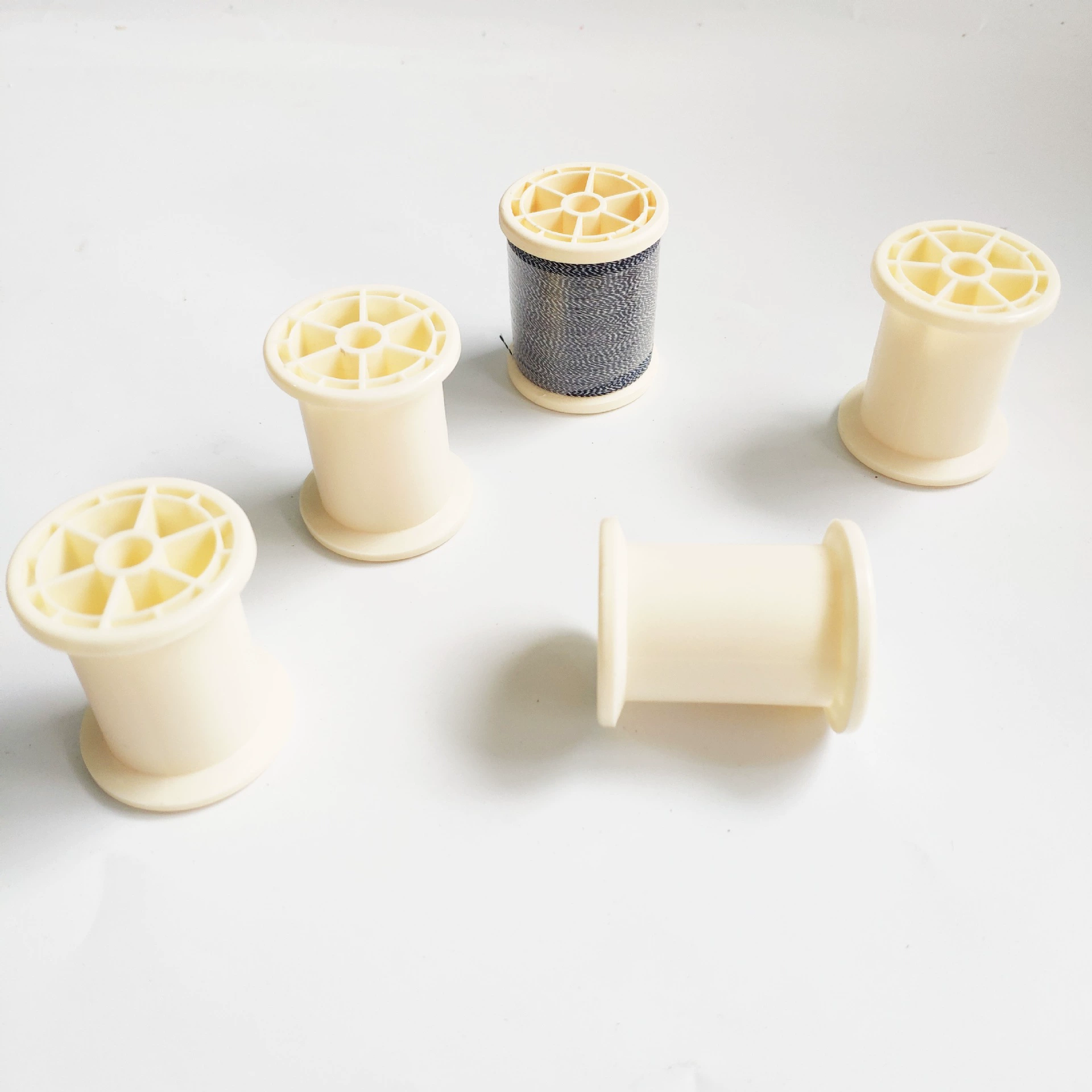 Кремово-белая пластиковая намотка катушки I-wheel пластиковая намотка линии заводская упаковка швейные инструменты