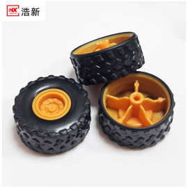 塑胶制品 轮子30mm玩具车轮仿真工程车轮胎包注新料粗纹包注轮
