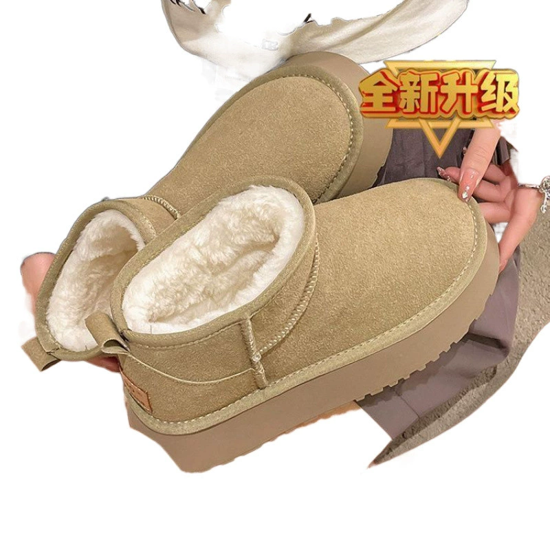 Warm boots, high shoes platform, 2024 years