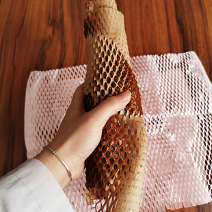 Honeycomb Paper Roll Shock-Proof Buffer Packaging Amazon Bouquet Gift Box Filled with Environmentally Friendly Honeycomb Paper Express Packaging