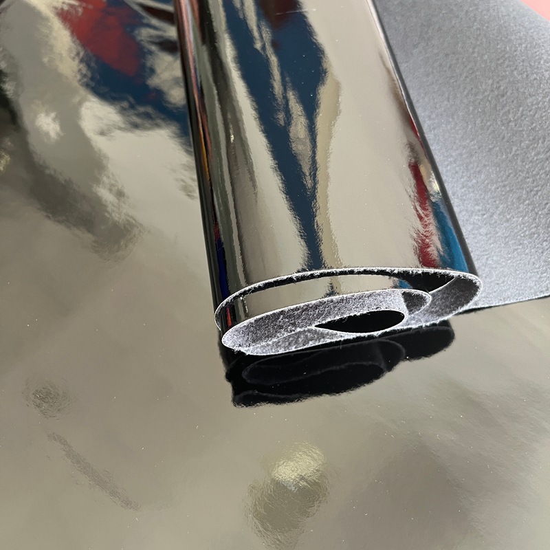 柔镜黑色镜面PU皮革无折痕箱包鞋材皮革现货批发毛底镜面柔软亮面