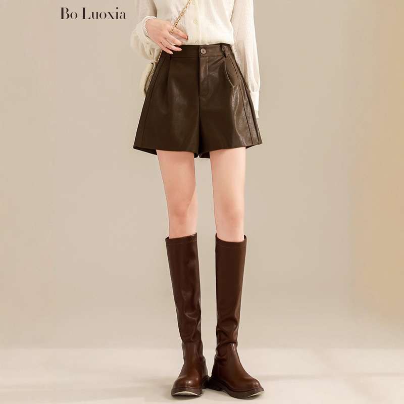 Women's Leather Shorts Autumn 2025 New High-Waisted Slimming A-Line Autumn and Winter Brown Wide-Leg Pu Leather Pants for Outerwear Boot Shorts