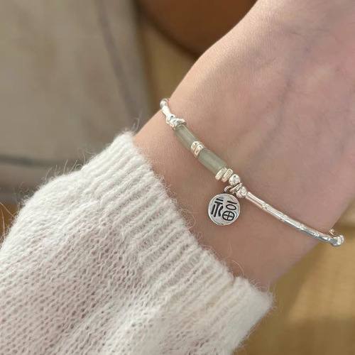 Delicate Silver Bead Necklace for Women, 2024 New Arrival, High-End, Light Luxury, Unique, Exquisite Stackable Bracelet Accessory