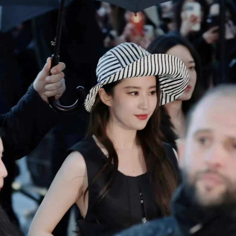 2024 Горячая продажа черно-белая полосатая шляпа рыбака с большими карнизами