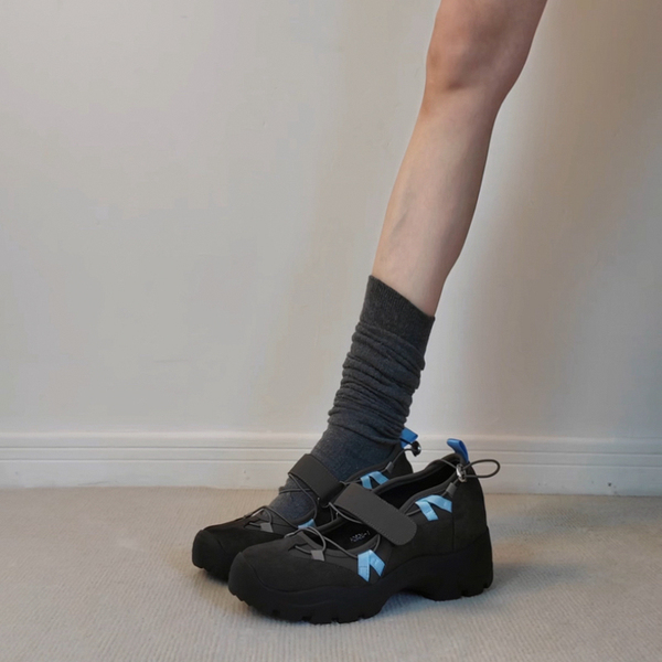 Leather design ballet shoes