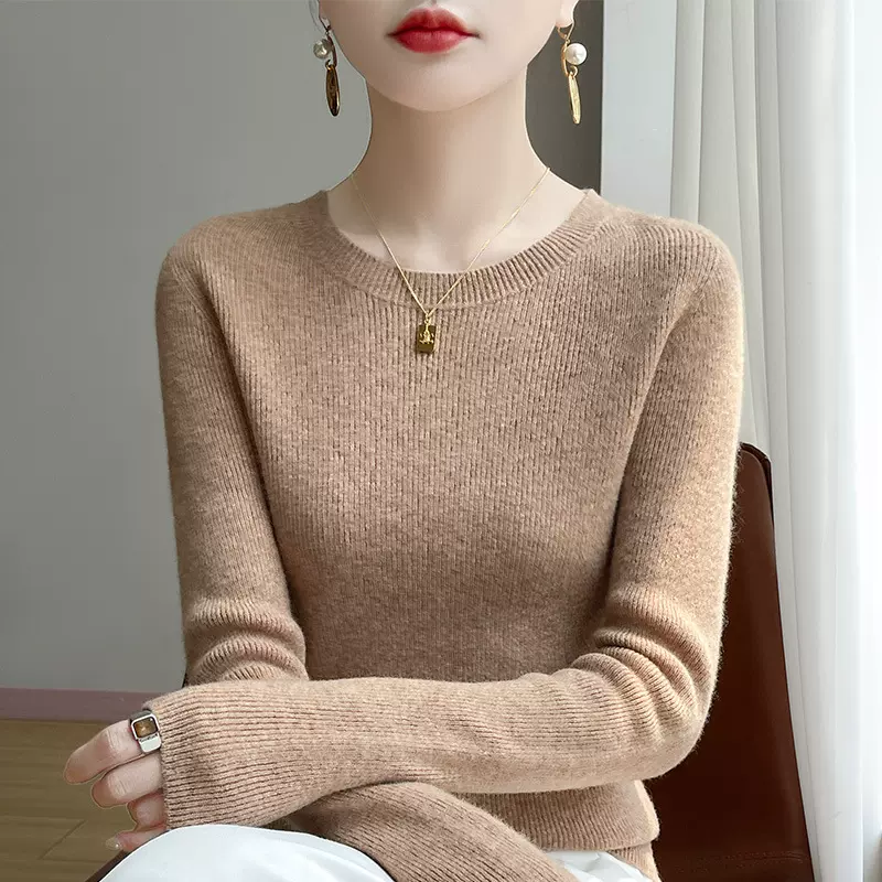 一线成衣羊毛混纺2025秋冬新女短款宽松圆领纯色内搭打底针织衫