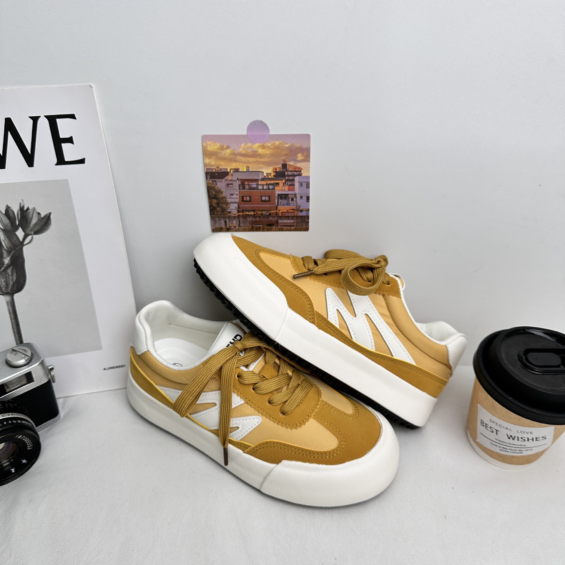 6626 plantillas de látex, zapatillas rojas explosivas, zapatos de mujer, nuevos zapatos blancos de primavera 2025, zapatos de entrenamiento alemanes originales de nicho image 9