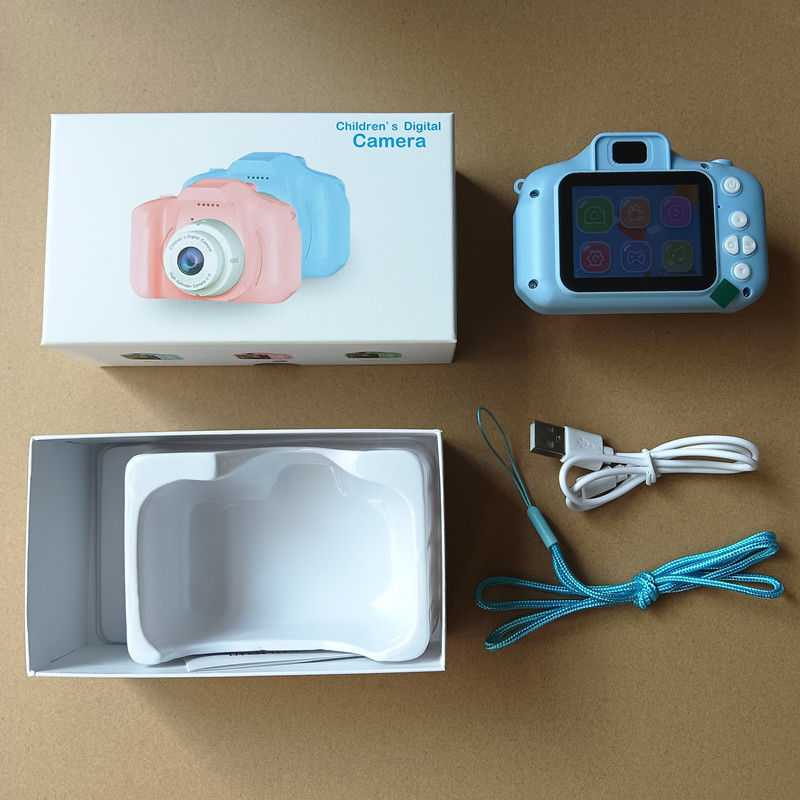 X2子供カメラは高精細ミニプリントカメラで撮影できます。