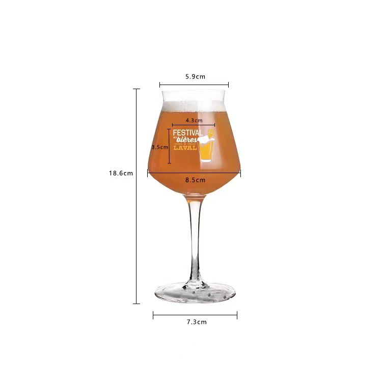 Taza de cerveza inversa