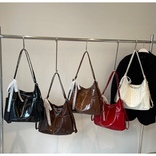 ���e�������yɫ����Ůʽ2025�¿�ٴ�μ���p��󱳰�ͨ��ˮͰ��