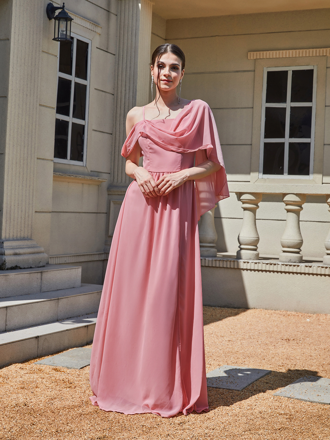 Europa y América del otoño y el invierno transfronterizo de comercio exterior de las nuevas mujeres sexy cabestrillo vestido de banquete vestido de color sólido