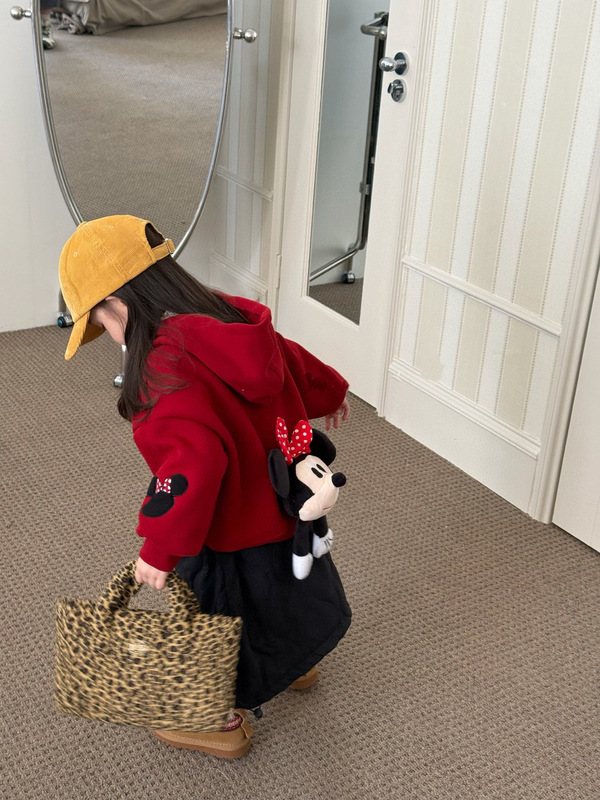 女童加绒加厚卫衣儿童保暖连帽上衣2025秋冬新款女宝红色年款圣诞|undefined
