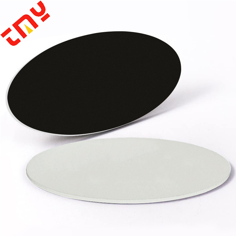 흰색 바탕에 검정색 (타원형 76*38mm)